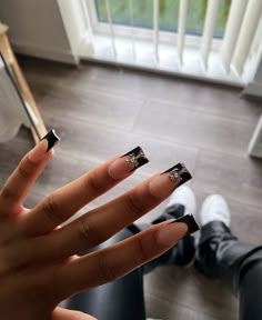 Sqaure Nails, Black French Tip, Black French Tips, Tapered Square Nails, Acrylic Toe Nails, Black Acrylic Nails, Red Acrylic Nails, Girly Acrylic