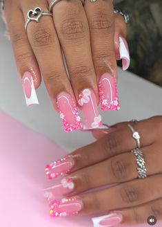 Fake Crying, Girl Pranks, Netflix Premium, Girly Acrylic, Acrylic Nail Shapes, Spring Acrylic Nails