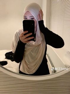 Style Hijab Simple, Hijabi Outfit, Modern Hijab Fashion, Muslim Outfits Casual, Hijabi Aesthetic, Beige Outfit, Hijabi Style, Hijabi Outfits