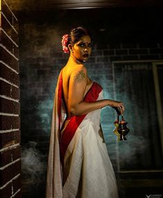 Abha Paul, Bollywood Actress Saree, Wallpaper For Android, Indian Photoshoot, Indian Aesthetic, Woman Painting, Indian Beauty Saree, India Beauty