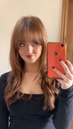 Long Layers And Bangs Straight Hair, Layered Auburn Hair, Wispy Curtain Bangs Long Hair Round Face, Bangs Long Hair Round Face, Hair 90s, Amber Hair, 90s Hair, Haircut Inspo, Layered Haircuts With Bangs