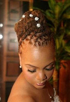 Wedding Hairstyles Gallery For Natural Hair - Fashion - Nigeria Natural Hair Wedding, Natural Wedding Hairstyles, Natural Hair Bride, Beautiful Dreadlocks, Short Locs Hairstyles, Dreads Styles