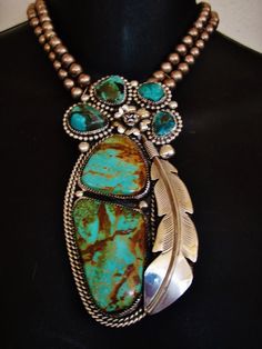 Collar Hippie, Silver Turquoise Jewelry, Western Dress, Turquoise Jewelry Native American, American Indian Jewelry, Turquoise Leather, A Necklace, Rhinestone Designs, Native American Jewelry