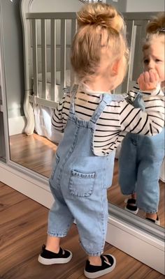 Toddler Outfit Inspo Girl, One Year Old Girl Outfits, Baby Style Outfits, Toddler Style Girl, Toddler Spring Outfits, Toddler Girl Outfit Ideas, Toddler Fashion Girl