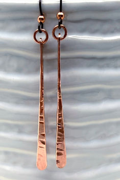 Materials: Recycled USA copper, hypoallergenic ear wires (niobium, lead and nickel-free, anti-tarnishing)
Length: Approx. 2.5 inches
Handcrafted: Made with care in Ball Ground, GA by The Swanky Dale Marketing Jewelry, 2022 Jewelry Trends, Hammered Copper Jewelry, Hammered Metal Jewelry, Copper Earrings Handmade, Hammered Copper Earrings, 2022 Jewelry, Denim Earrings, Metalsmith Jewelry