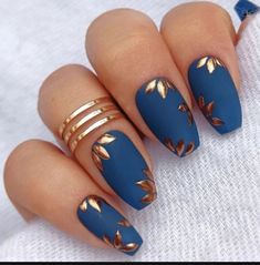 Blue And Gold Fall Nails, Navy Nails Fall, Dark Green Fall Nails Designs, Navy Blue Rose Gold Nails, New England Patriots Nails, Fall Blue Nails Art Designs, Teal Autumn Nails, Blue And Bronze Nails, Denim Blue Nail Designs