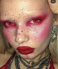 Red Eyes Makeup, Aesthetic Plus Size, Y2k Beach, Punk Makeup, Smink Inspiration, Ethereal Makeup