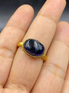 Very nice old natural blue sapphire stone with 18k gold ring Blue Sapphire Stone, Signet Rings, Gold Nugget, Coral Stone, Natural Coral, 18k Gold Ring, Natural Blue Sapphire, Sapphire Stone, Old Antiques