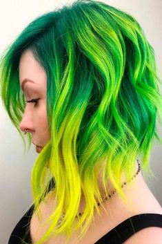 Green And Yellow Hair, Fun Haircolor, Blond Rose, Vivid Hair, Vivid Hair Color, Colourful Hair, Colors Hair, Choppy Bob Hairstyles, Long Bob Haircuts