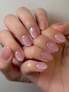 Velvet Nails, 2024 Nails, Nude Nail Designs, Smink Inspiration, Valentine Nails, Nails Trends, Simple Gel Nails, Casual Nails, Round Nails