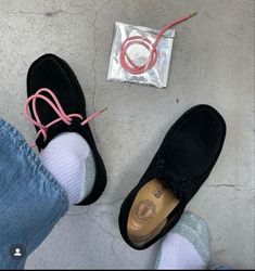 Loafer Slippers Outfit, Blue Adidas Spezial, Adidas Handball Spezial, Adidas Handball, Adidas Sambas, Clarks Wallabees, Shoes 2023, Black Suede Shoes, Adidas Spezial