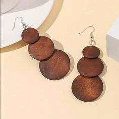 New Wooden Round Drop Earrings. These Would Make A Great Gift. Super Cute Boho Look. Great Lightweight Earrings Make A Statement . Happy To Bundle To Save On Shipping Black Crystal Earrings, Geometric Circle, Statement Drop Earrings, Holiday Earring, Stylish Earring, Lightweight Earrings, Pearl Charms, Silver Bars, Gold Wood