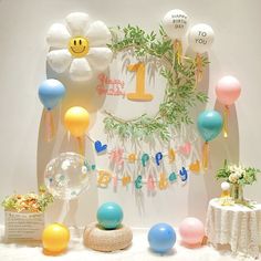 Birthday Party Decorations Simple Diy, Simple Balloons Decoration, 2 Year Birthday Decoration Ideas, Birthday Party Theme Decorations At Home, Birthday Decorations At Home For Kids, Simple Bday Decorations At Home, Simple Home Birthday Decorations, Simple Decorations For Party At Home, Balloon Decorations For Birthday Kids