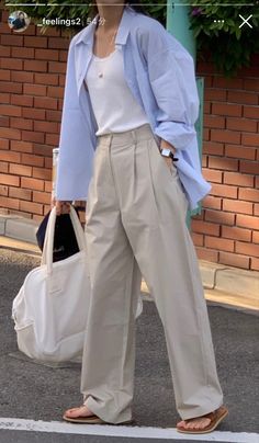 Minimalistic Outfits, University Outfit, 가을 패션, Wearing Clothes, Aesthetic Outfits, Outfits Casuales, Spring Outfit, Work Outfit