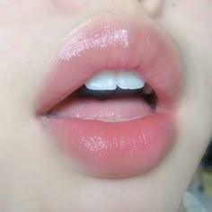 a close up shot of a child's lips