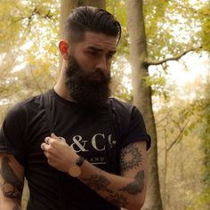 P&Co England tee modelled by Mr Millington - Schedvin Beard And Tattoos, Tattooed Man, Man With Beard, Man With A Beard, Tattoos Quotes, Beard Boy, Thick Beard