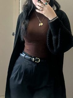 Jury Duty Outfit For Women, Clean Goth Outfits, Alternative Work Outfit, Clean Goth, Outfit Curvy, Stylish Work Attire, Business Casual Outfits For Work, Classy Work Outfits, Causual Outfits