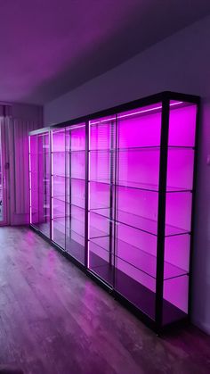 LED vitrine Display Cabinet With Lights, Ikea Lego Display, Ventana Display Cabinet, Glass Display Cabinet With Lights, Lego Display Shelf, Transparent Led Display, Lego Room Ideas, Toy Collection Display, Shelf Inspiration