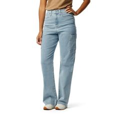 Made from vintage-inspired stretch denim, the Womens Heritage High Rise Utility Loose Straight Jeans from Levi Strauss Signature bring a fun edge to your denim rotation. This fit features our highest rise, a straight, wide-leg opening, and a relaxed fit through the hip and thigh. They have a full-length inseam that gives them leg-lengthening appeal, and the side pockets add some fun and functionality. Size: 6.  Color: Green.  Gender: female.  Age Group: adult. Loose Straight Jeans, Green Outfit, Green Pants, Capri Jeans, Blue Gender, Levi Strauss, Jean Outfits, Straight Jeans, Stretch Denim