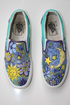 BEAUTIFUL!! Shoes Painting Ideas, Vans Ideas, Sharpie Shoes, Tennis Vans, Shoes Painting, Best Shoes For Women