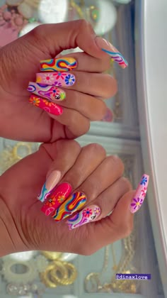 Nails Acrylic Fun, Fun Color Nails Acrylic, Nails Acrylic Designs Colorful, Cool Nail Designs Colorful, Trippy Nails Simple, Rave Nails Coffin, Gelx Apres Nail Designs Long, Multi Colored Abstract Nails, Styling Hawaiian Shirts