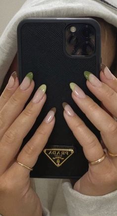 Green Acrylic Nails, Nails 2021