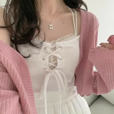 Pink Cardigan, الرسومات اللطيفة, Girly Girl, Ulzzang Girl, Pink Aesthetic, Look Fashion, Aesthetic Clothes, Pretty Outfits