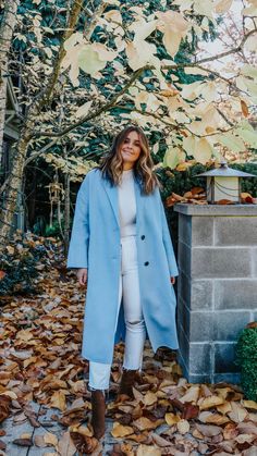 Blue Coat Outfit, Blue Outfit Winter, Zara Wool Coat, Winter Street Style, Winter Street, Coat Style, Fall Winter Wardrobe