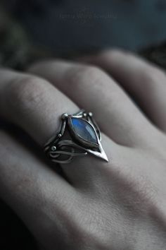 Elven Ring, Fantasy Ring, 카드 디자인, Magical Jewelry, Moonstone Engagement Ring, Pretty Rings, Fantasy Jewelry, Moonstone Ring