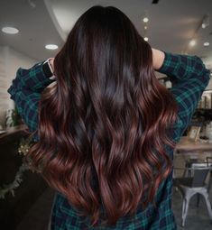 Balyage On Black Hair, Brown Hair With Auburn, Copper Brunette, Dark Brown Hair Dye, Brown Auburn Hair, Deep Brown Hair, Balyage Hair, Balayage Hair Caramel, Long Hair Highlights