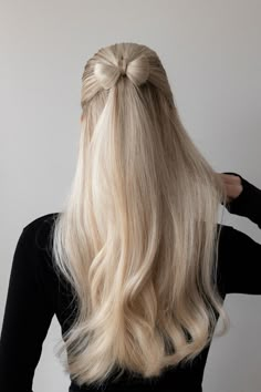 Prom Hair Blonde Half Up, Bridal Hair Half Up Ponytail, Bow Half Up Half Down Hair, Ponytail Half Up Half Down, Half Up Half Down Bow, Hair Bow Hairstyle, Bow Hairstyle Tutorial, Bow In Hair, Bow Hairstyles