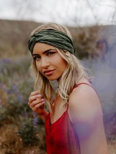 Braided Headwrap, Inspired Hairstyles, Coachella Inspiration, Velvet Turban, Loose Braids, Small Braids, Different Ideas, Coachella Fashion, Hair Starting