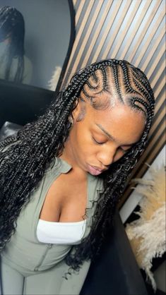 Cute Braided Hairstyles With Extensions, Hairstyles To Get Braids, Funnel Braids, Braid Hairstyles For Vacation, Medium Length Protective Styles, Cute Protective Hairstyles Braids, New Hairstyles Braids, Cute Braids Ideas, Hairstyle Black Girls Braids