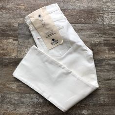 These Off White Jeans Have A High Waist With A Slim Leg And A Flare. Very Flattering For All. - Waist Measures Approx 14” - Inseam Measures Approx 26 - Rise Measures Approx 10” White Marine Jeans, Crop Flare Jeans, Off White Jeans, Female Marines, Crop Flare, Marine Layer, Cropped Flare Jeans, Cropped Flares, Slim Leg