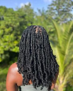 Twist Hairstyles Ideas, Twisted Bun, Big Box Braids Hairstyles, Quick Natural Hair Styles, Type 4 Hair, Box Braids Hairstyles For Black Women, Natural Hair Twists