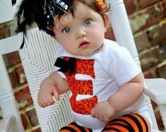 Candy Corn Outfit for Baby Girls - Etsy Ruffle Leggings, Birthday Planning, Gifts For Everyone, Candy Corn, Outfit Sets, Corn