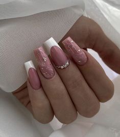 Glow Nails, Bride Nails, Chic Nails, Gold Nails, Long Acrylic Nails, Cute Acrylic Nails, Holiday Nails, Nude Nails