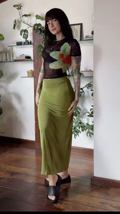 Cool Bar Outfits, Maxi Skirt Fit, Fashion Fails, Earthy Outfits, Different Skin Tones, Looks Street Style, Black Model, Indie Fashion, Model Fashion