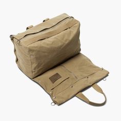 Duffle Bag For Men, Travel Duffle Bag, Bag Stand, Duffle Bag Travel, Garment Bag, Bag Canvas, Work Clothes, One Design, Industrial Design