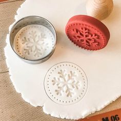 How To Make Christmas Ornaments, Salt Dough Ornaments Diy, Salt Dough Ornaments Christmas, Scented Salt Dough Ornaments, Salt Dough Ornament Ideas, Salt Dough Ornaments Recipe, Homemade Ornaments Christmas, Nordic Ornaments, Christmas Tree Ornaments Diy