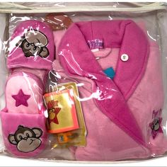 Nwt Girls Thing Pink Robe, Slippers & Night Light Gift Set- Size Small Pretty In Pink & So Adorable With The I’m A Star Monkey! Pink Branded Robe With Inner Tie And Outer Belt. Measures 32” In Length. Matching Pink Slippers & Night Light. Please Note The Tag On The Gift Set Is Medium. However The Robe & Slippers Are Small. From A Smoke And Pet Free Home. Ships Within One Business Day. Pink Playful Sleepwear Sets, Pink Winter Bedtime Sets, Pink Bedtime Sets, Pink Winter Sleepover Sets, Pink Sleepover Set For Winter, Pink Playtime Sets For Winter, Pink Sets For Sleepover In Winter, Pink Winter Playtime Sets, Pink Sets For Winter Sleepover