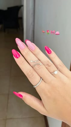 #nails #nailstagram #instagram #unhas Molde F1, Romantic Nails, Simple Gel Nails, Casual Nails, Elegant Nails, Fancy Nails, Short Acrylic Nails, Long Acrylic Nails