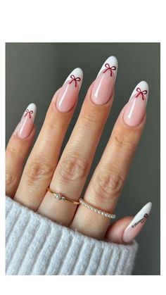 Maroon Nail, Paznokcie Hello Kitty, Bow Nail Designs, Wine Nails, Maroon Nails, Elegant Wine, Christmas Gel Nails