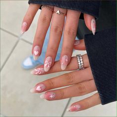 Looking for a gorgeous new color for your next mani? Check out our list of forest green nails and nail designs to elevate your style in 2024! Bow Nail Designs, Kutek Disney, Milky Nails, Nail Salon Design, Heart Nail, Heart Nail Art, Nagel Tips, Blush Nails, Blue Nail