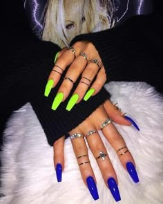 Simple Neon Nails, Bright Acrylic Nails, Simply Nailogical, Different Color Nails, Halloweenský Makeup, Teen Nails, Video Makeup, Matte Nail