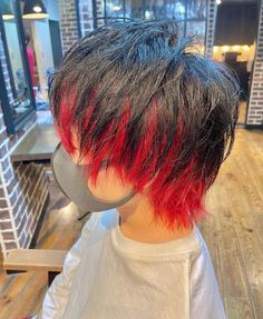 Mens Red And Black Hair, Dyed Red Tips Hair, Half Red Half Black Hair Men, Red Tip Hair Men, Flame Underdye Hair, Short Brown Hair With Red Underneath, Short Wavy Dyed Hair, Red And Black Hair Male