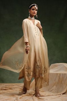 Beige ombre kurta with floral embroidered bottom and back. Paired with an embroidered hem pant and scallop hem dupatta. - Aza Fashions