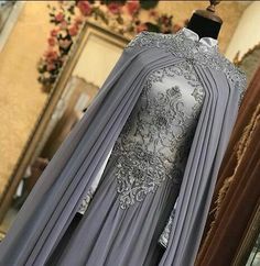 Vintage Prom Dresses Long, Prom Dresses Long Sleeve, Vintage Prom Dresses, Fantasy Dresses, Vintage Prom, Beaded Chiffon, Prom Dresses Vintage, Fantasy Gowns, Medieval Dress