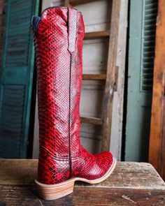 R. Watson presents these 17″ top and bottom red and black python. These boots have the R. Watson comfort system, all leather stacked heel, counters, solid steel shank, and 10 iron outsole. 17″ total in height. ADDITIONAL INFORMATION Heel Cowboy Toe 1-Cutter Top Python Top Color Red & Black Vamp Python Vamp Color Red & Black Combat Boots Heels, Black Python, Knit Swimwear, Felt Cowboy Hats, Straw Cowboy Hat, Concert Fashion, Guest Attire, Boot Jewelry, Cap Fashion