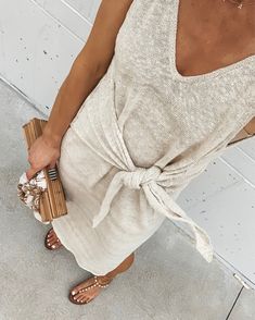 Mid-Summer Instagram Round Up Pearl Sandals, Dress Bag, Bamboo Bag, Long Light, Light Dress, Looks Street Style, Maxi Robes